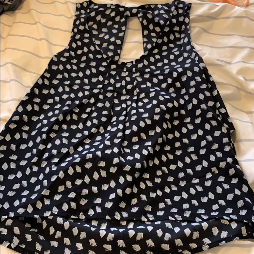 Tank top with cute back detail